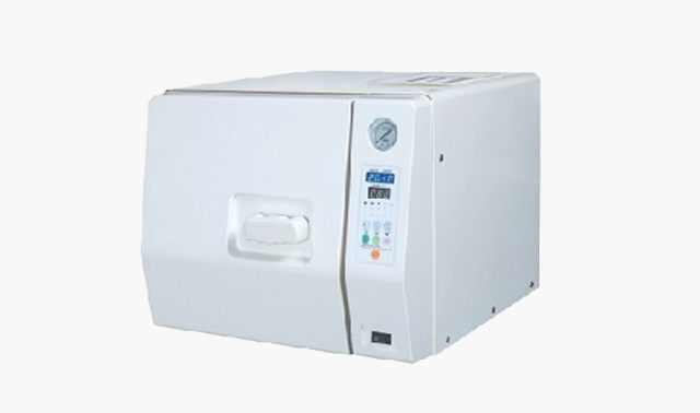 高圧蒸気滅菌器TE-261 ERの設置画像